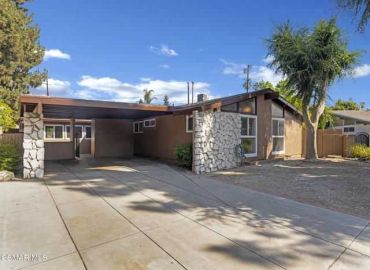 MLS# 225003391