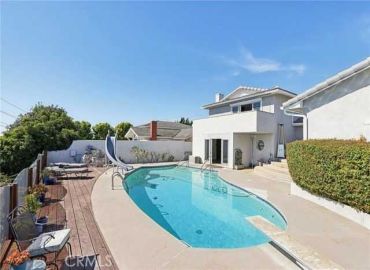 MLS# OC25039773