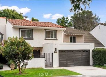 MLS# OC25061009