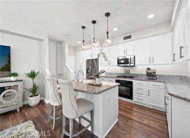 MLS# OC25088820