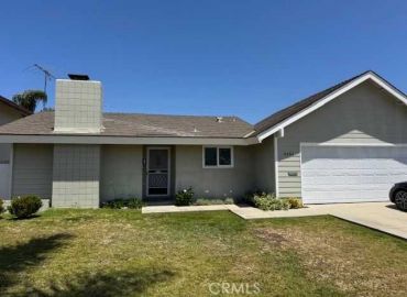 MLS# OC25104081