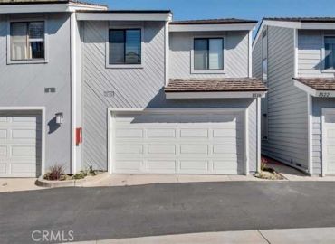 MLS# OC25112286