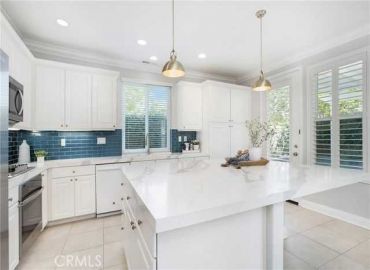 MLS# OC25124650
