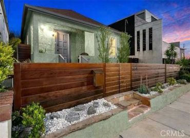 MLS# OC25129979