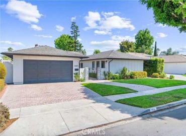 MLS# OC25137424