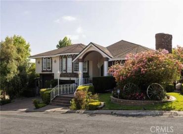 MLS# OC25144653