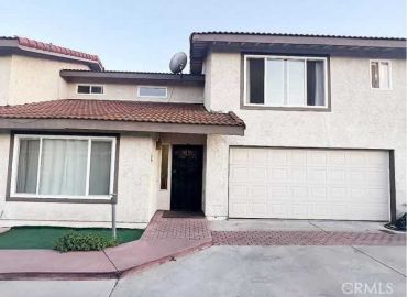 MLS# OC25147390