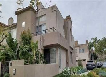 MLS# OC25153379
