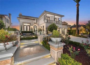 MLS# OC25159424