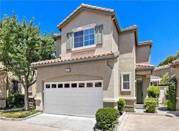 MLS# OC25171609