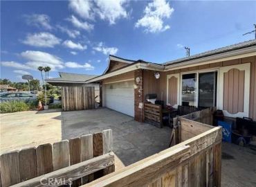 MLS# OC25174709