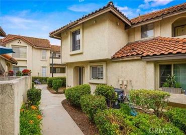 MLS# OC25181217