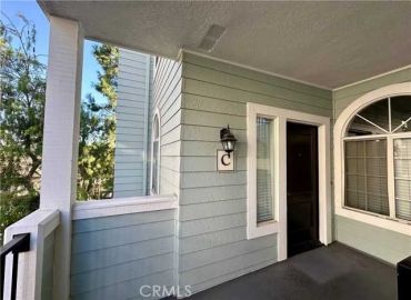 MLS# OC25194035
