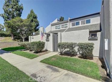 MLS# OC25202124