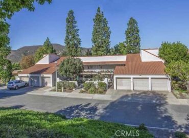 MLS# OC25202564