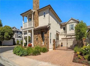 MLS# OC25203085