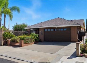 MLS# OC25238648