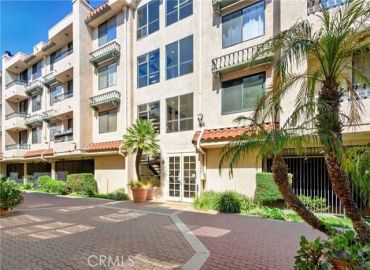 MLS# PV25071644