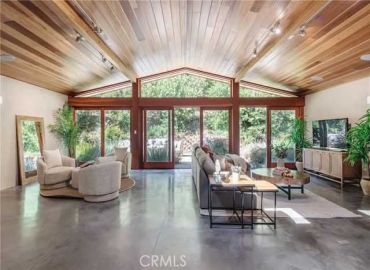 MLS# PV25157424