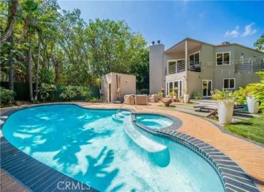 MLS# SR25189398