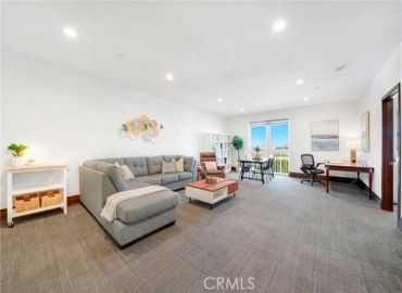 MLS# WS25080453